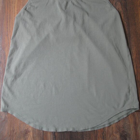 Lululemon Pleated Love tank ptp 16" *GUC - Picture 8 of 12